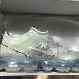 Vapormax shoes men